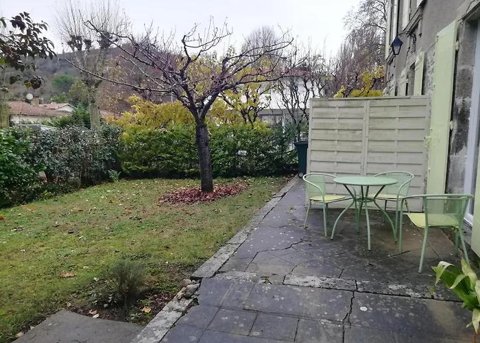 Chambre Chez L\'Habitant, Axe A62, A 20 Min D\' Ouest D\'Agen, Parking Dans La Rue Gratuit, Acces Cuisine, Convivial